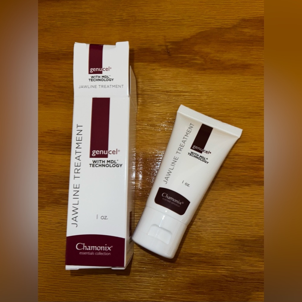 Charmonix-Genucel Jawline Treatment with MDL Technology 1oz NWT